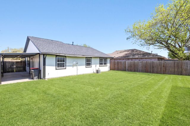 5213 Shirley Street, Baytown, TX 77521