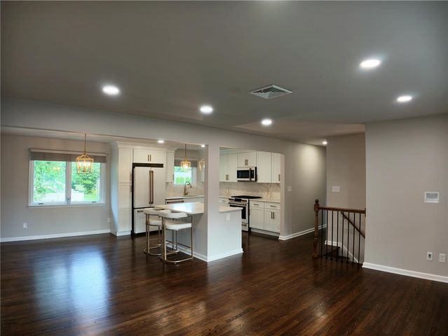 2834 Center Street, Bethlehem City, PA 18017