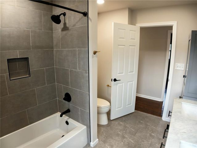 2834 Center Street, Bethlehem City, PA 18017