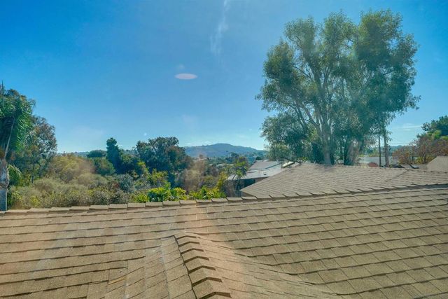 5360 Cole St, San Diego, CA 92117