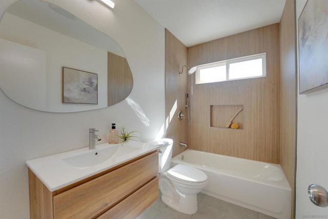 5360 Cole St, San Diego, CA 92117