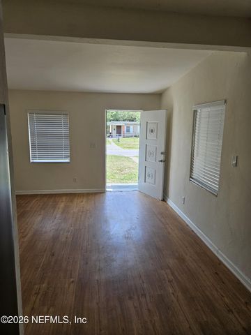 3341 JAPONICA Road N, Jacksonville, FL 32209