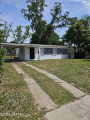 3341 JAPONICA Road N, Jacksonville, FL 32209