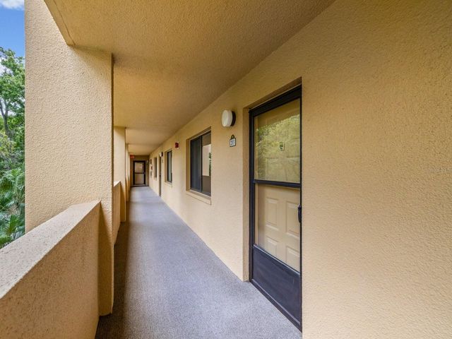 3076 EASTLAND BOULEVARD 203, Clearwater, FL 33761
