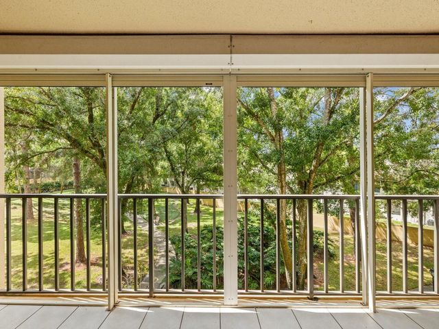 3076 EASTLAND BOULEVARD 203, Clearwater, FL 33761