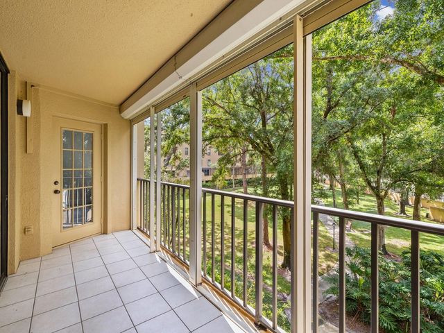 3076 EASTLAND BOULEVARD 203, Clearwater, FL 33761