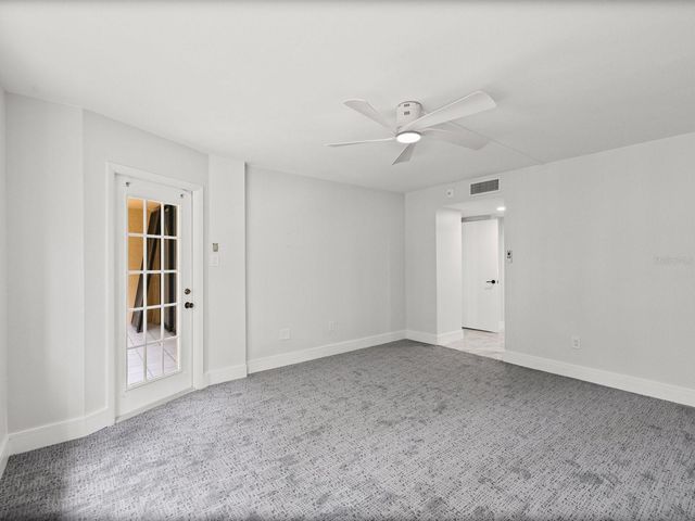 3076 EASTLAND BOULEVARD 203, Clearwater, FL 33761