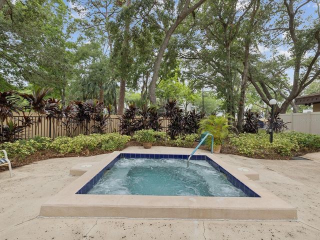 3076 EASTLAND BOULEVARD 203, Clearwater, FL 33761