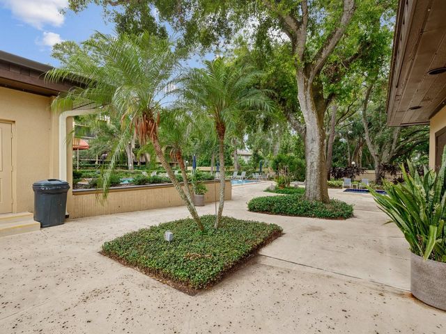 3076 EASTLAND BOULEVARD 203, Clearwater, FL 33761