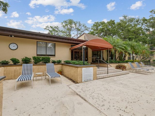 3076 EASTLAND BOULEVARD 203, Clearwater, FL 33761