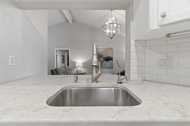 777 Custer Road 22-4, Richardson, TX 75080