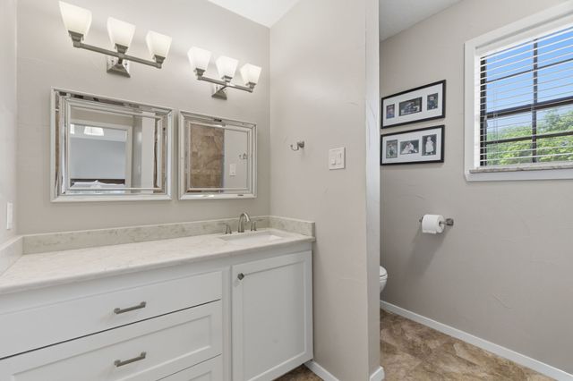 777 Custer Road 22-4, Richardson, TX 75080