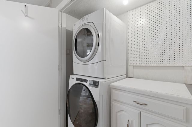 777 Custer Road 22-4, Richardson, TX 75080