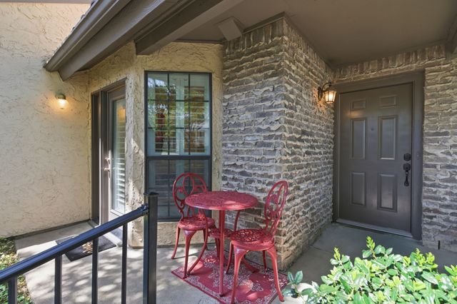 777 Custer Road 22-4, Richardson, TX 75080