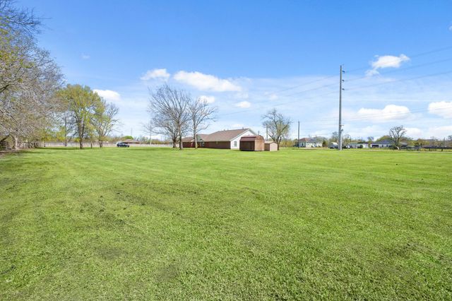 7803 Prairie Street, Hitchcock, TX 77563