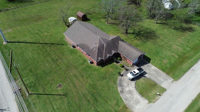 7803 Prairie Street, Hitchcock, TX 77563