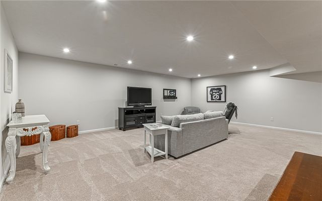 429 Joseph Dr, Callery Boro, PA 16033