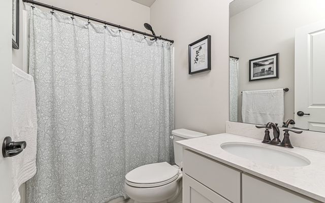 429 Joseph Dr, Callery Boro, PA 16033