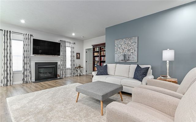 429 Joseph Dr, Callery Boro, PA 16033