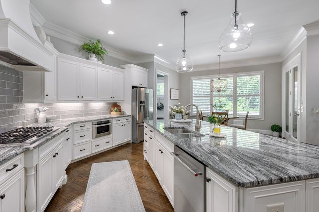 1547 Championship Blvd, Franklin, TN 37064