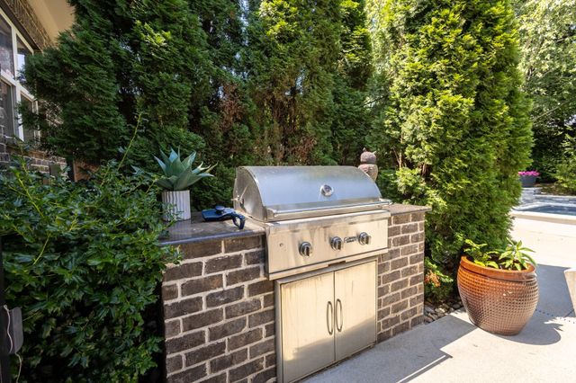 1547 Championship Blvd, Franklin, TN 37064