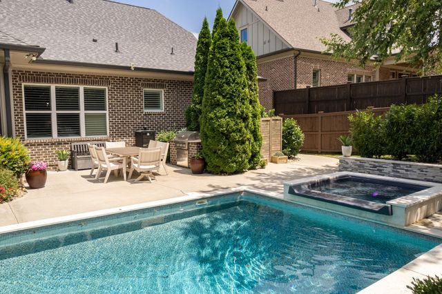 1547 Championship Blvd, Franklin, TN 37064