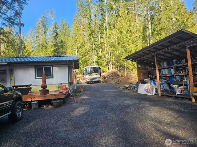 251 N Mt. Washington Drive, Hoodsport, WA 98548