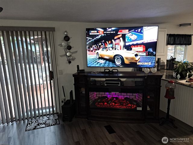 251 N Mt. Washington Drive, Hoodsport, WA 98548