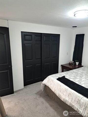 251 N Mt. Washington Drive, Hoodsport, WA 98548