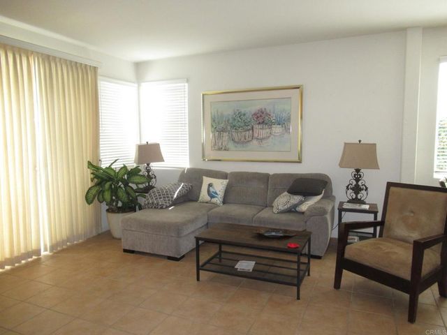 6033 Patmos Way, Oceanside, CA 92056