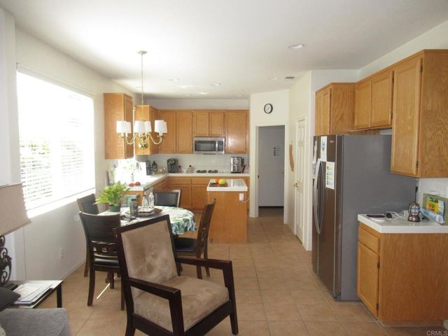 6033 Patmos Way, Oceanside, CA 92056