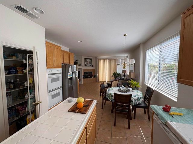 6033 Patmos Way, Oceanside, CA 92056