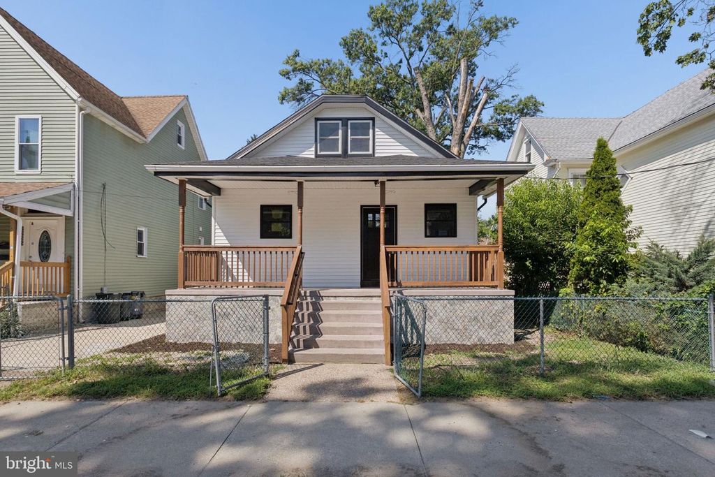 2249 39TH ST, Pennsauken, NJ 08110