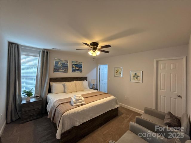 5120 Lakeview Road, Charlotte, NC 28216