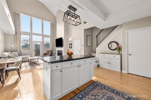 1636 W Erie Street 3E, Chicago, IL 60622