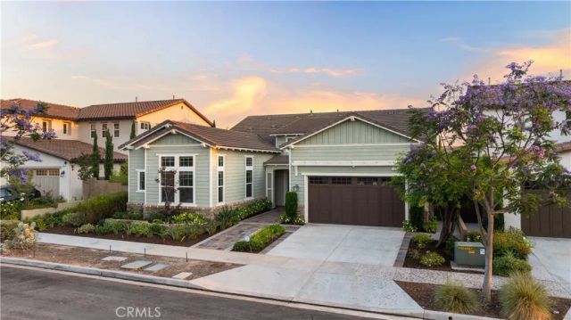 102 Derailer, Irvine, CA 92618