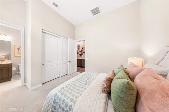 102 Derailer, Irvine, CA 92618