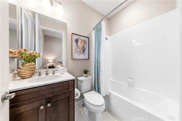 102 Derailer, Irvine, CA 92618
