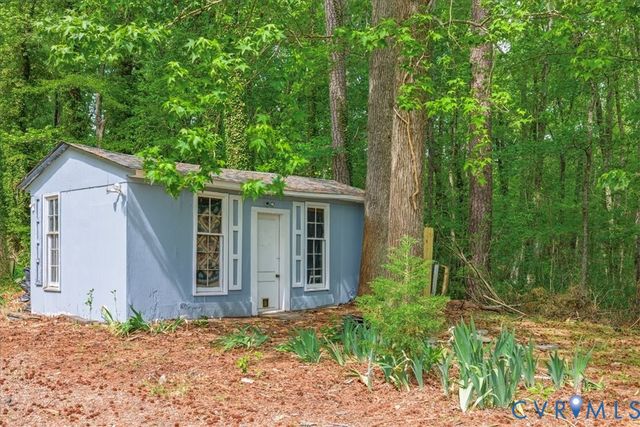 5306 Sterling Rd, North Dinwiddie, VA 23803