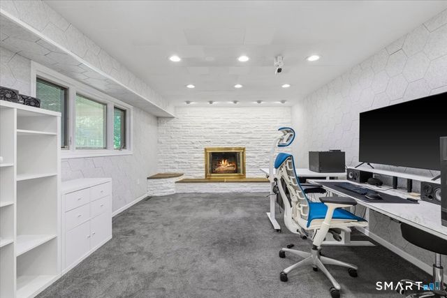 47 London Lane, Stamford, CT 06902