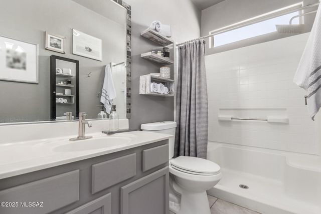 60196 E Crestview Court, Tucson, AZ 85739