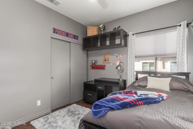 60196 E Crestview Court, Tucson, AZ 85739