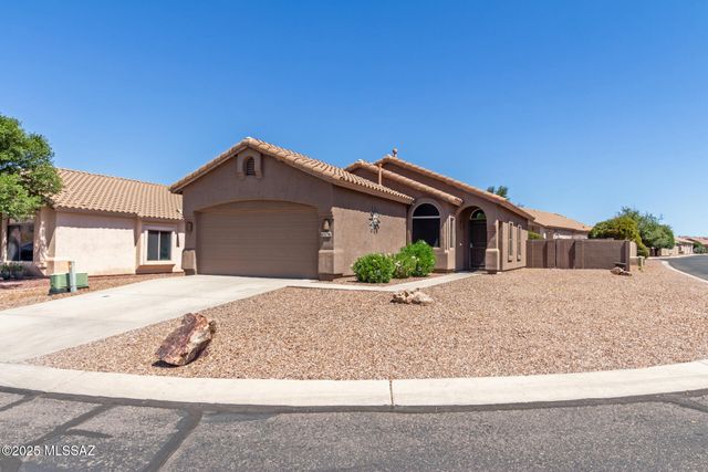 60196 E Crestview Court, Tucson, AZ 85739