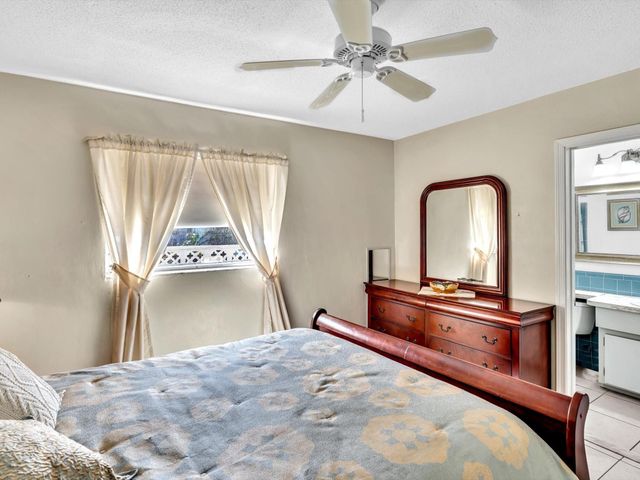 4516 NW 46th Street, Tamarac, FL 33319