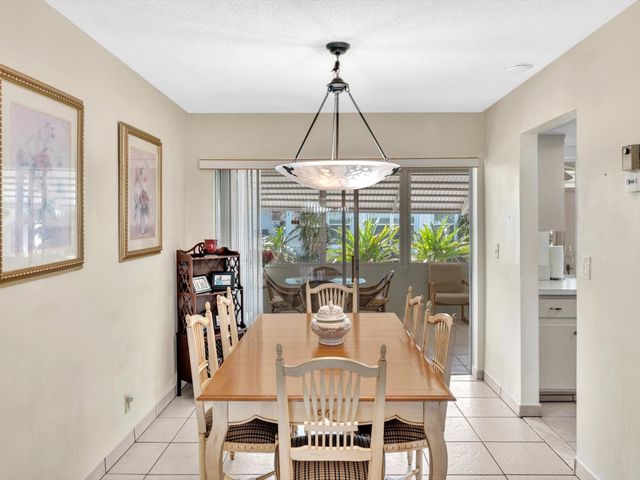 4516 NW 46th Street, Tamarac, FL 33319