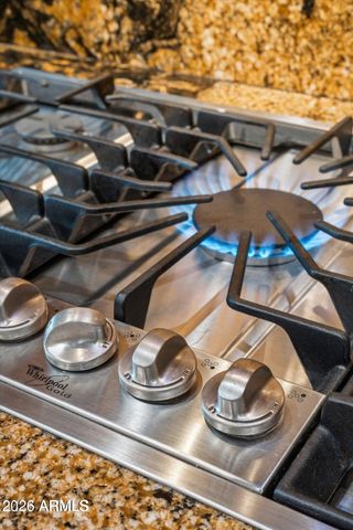 1842 W MESQUITE Street, Phoenix, AZ 85086