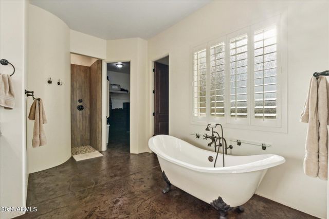 1842 W MESQUITE Street, Phoenix, AZ 85086