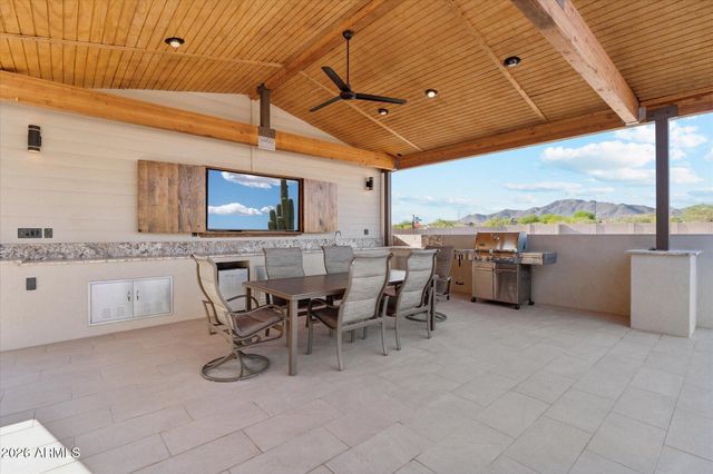 1842 W MESQUITE Street, Phoenix, AZ 85086