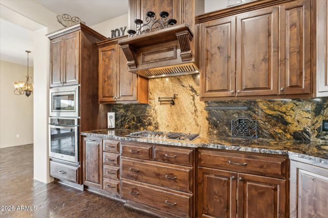 1842 W MESQUITE Street, Phoenix, AZ 85086