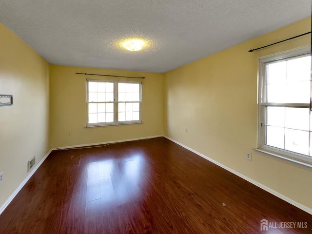 479 Danbury Lane, East Brunswick, NJ 08816